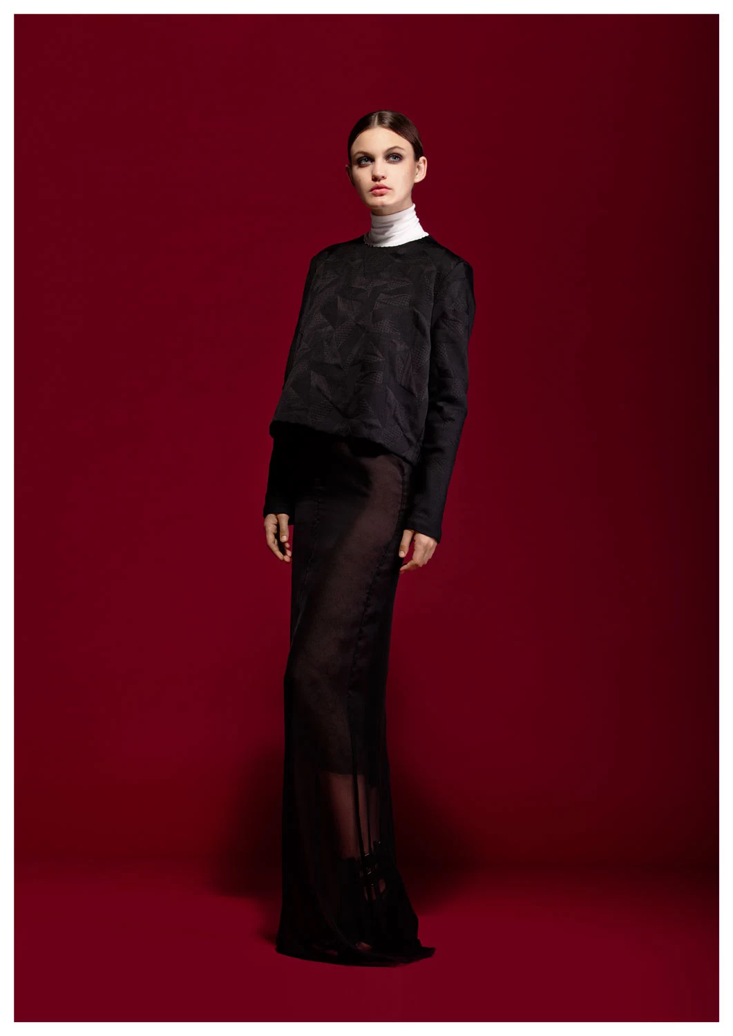 Fot. Woszczyna&Wiesnowski; model Inez Avant Models; Mua Malwina Szablewska Fot. Woszczyna&Wiesnowski; model Inez Avant Models; Mua Malwina Szablewska