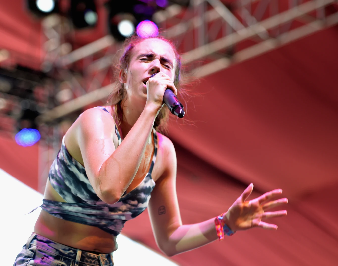 Duńska wokalistka MØ znalazła się w line-upie tegorocznej edycji Live Kraków Festival