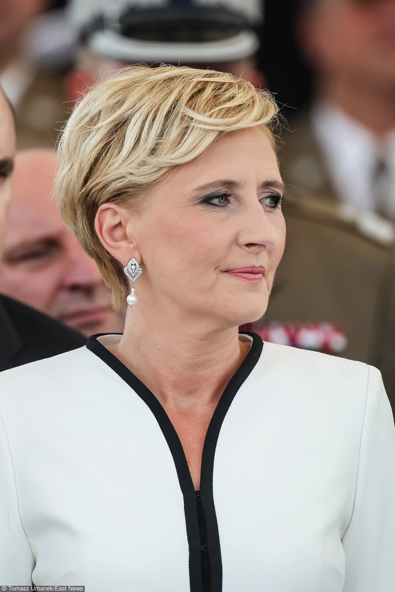 Stylizacje nowej pierwszej damy porównywane są do modowych wyborów amerykańskich ikon stylu Stylizacje nowej pierwszej damy porównywane są do modowych wyborów amerykańskich ikon stylu