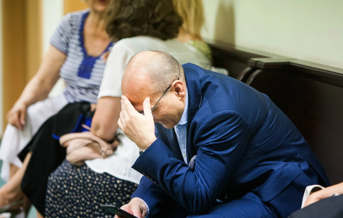 Kazimierz Marcinkiewicz przed rozwodową rozprawą sądową Kazimierz Marcinkiewicz przed rozwodową rozprawą sądową