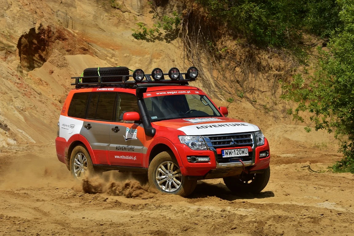 Mitsubishi Pajero 3.2 DID Instyle 