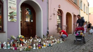 Do tragicznego zdarzenia doszło przy wejściu do księgarni