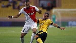 Layvin Kurzawa (z lewej) w akcji