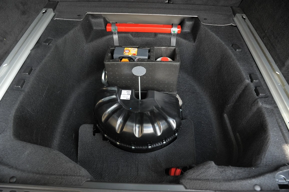 Range Rover Sport SVR 
