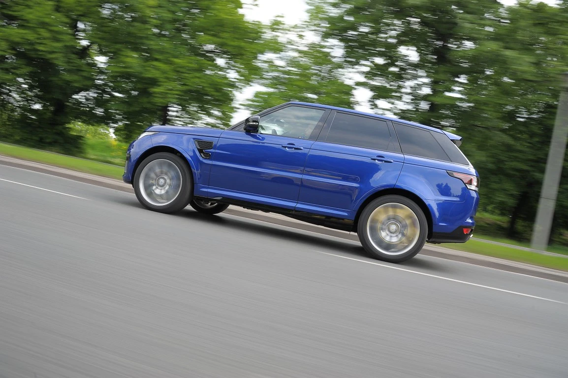 Range Rover Sport SVR 