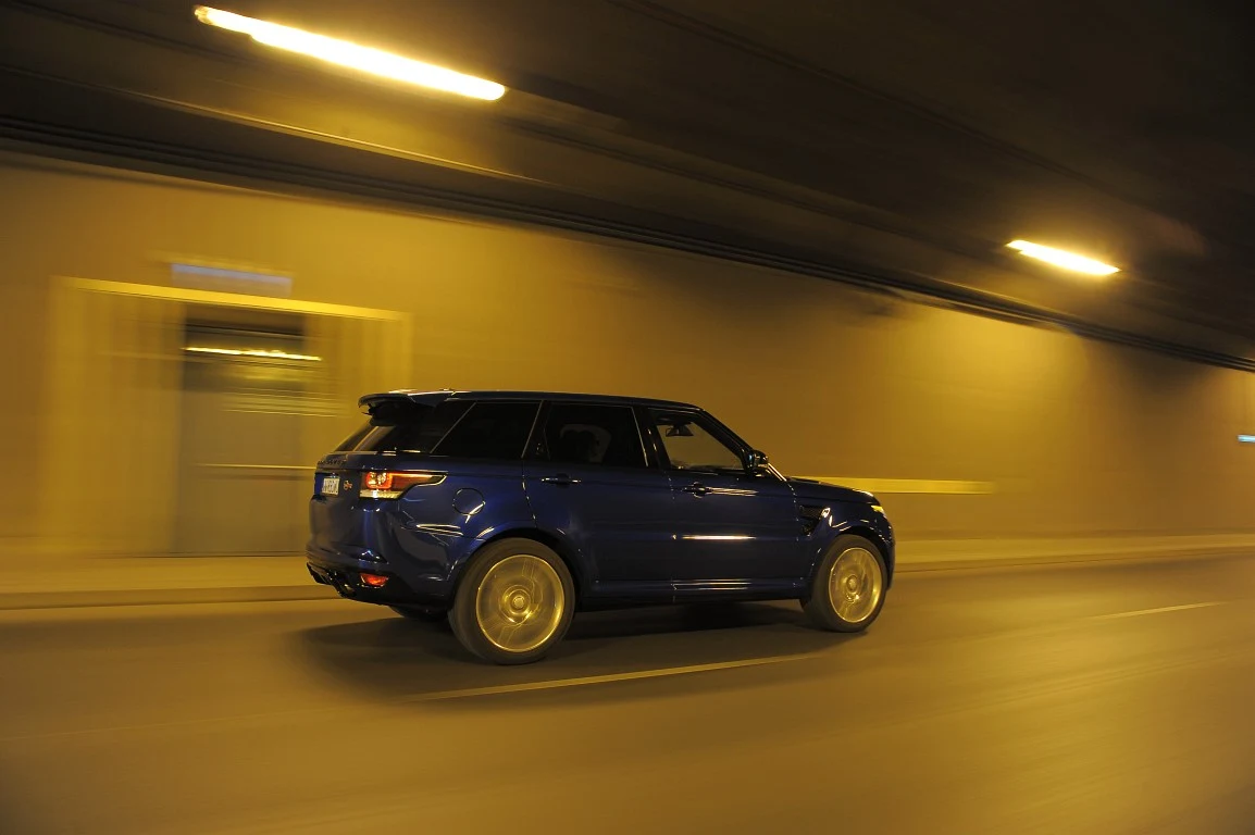 Range Rover Sport SVR 