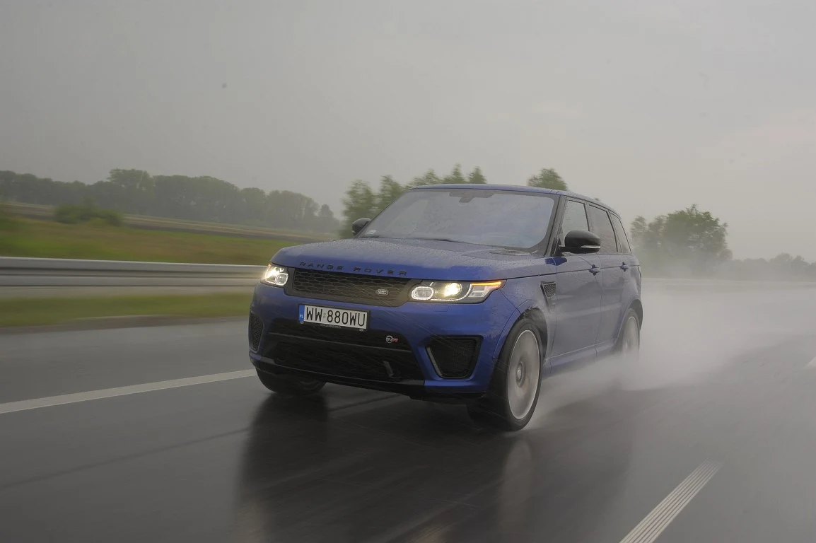 Range Rover Sport SVR 