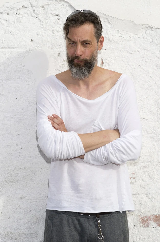 Do tej pory Majewski używał Facebooka głównie do obrażania innych