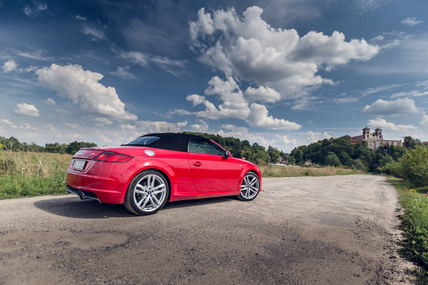 Sonntagder Audi Tt Roadster Verkorpert Das Ultimative Fahrerlebnis