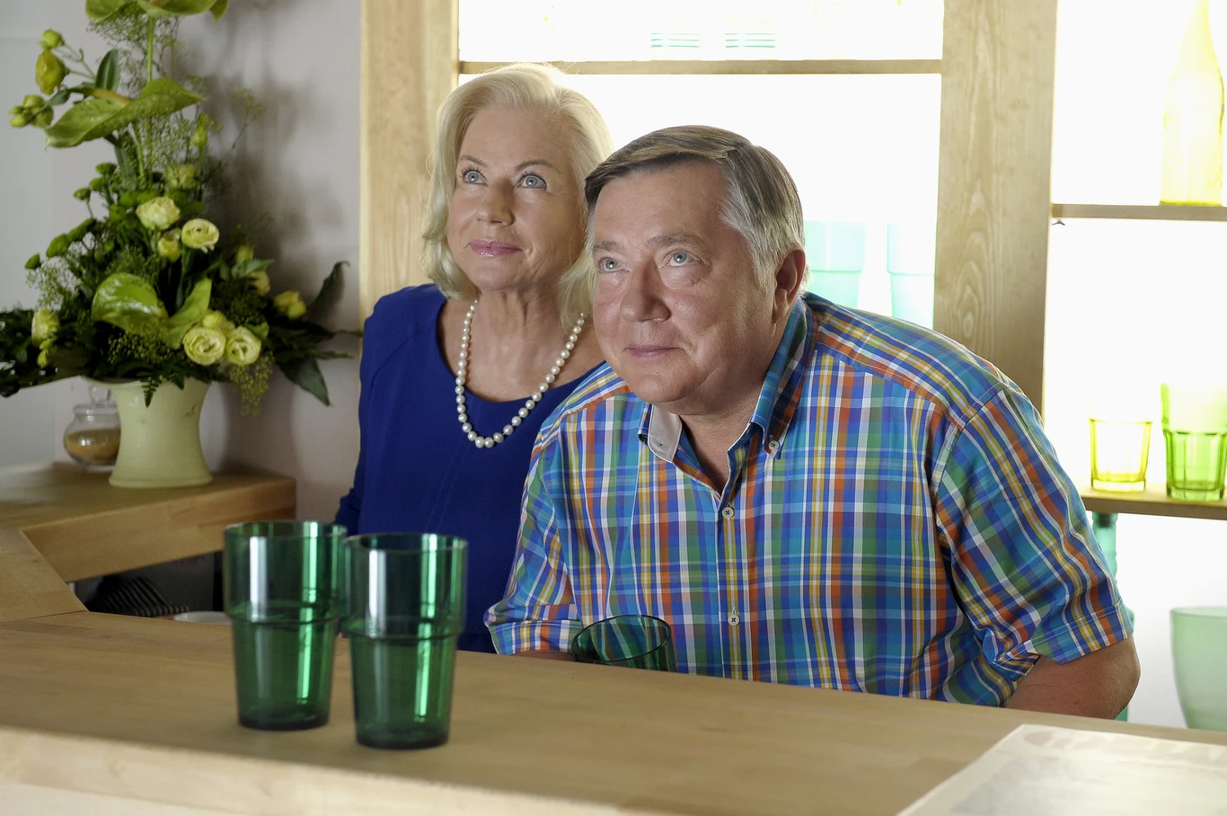 Bożena Dykiel i Mieczysław Hryniewicz na planie serialu "Na Wspólnej" Bożena Dykiel i Mieczysław Hryniewicz na planie serialu "Na Wspólnej"