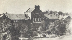 Nieistniejący zbombardowany budynek przy Chełmskiej w Warszawie: miejsce ewakuacji Szpitala Ujazdowskiego fot. Muzeum Szpitala Wojskowego na Ujazdowie