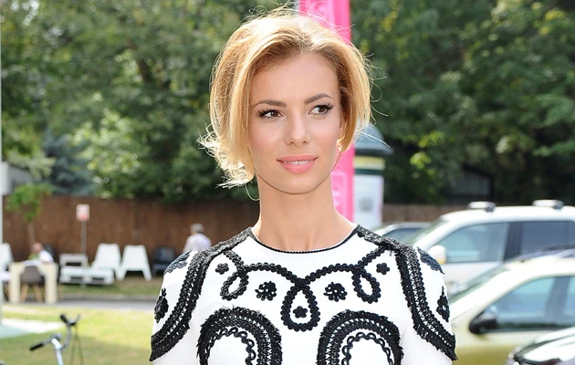 Izabela Janachowska wydała fortunę na sukienkę i dodatki! Izabela Janachowska wydała fortunę na sukienkę i dodatki!