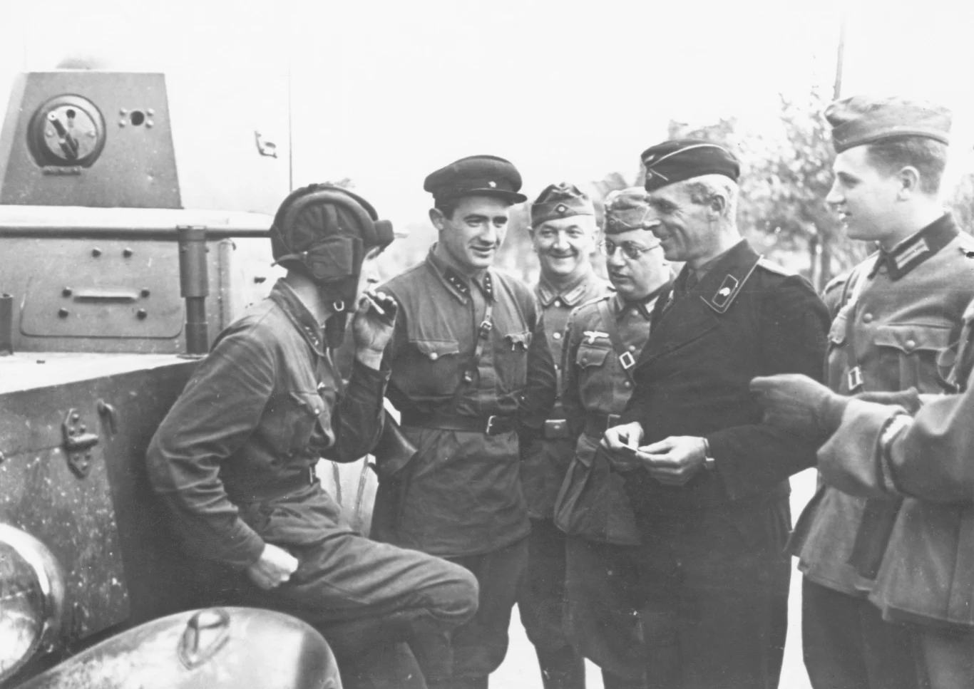Koniec września 1939 r. Spotkanie przyjaźni Wehrmachtu i Armii Czerwonej