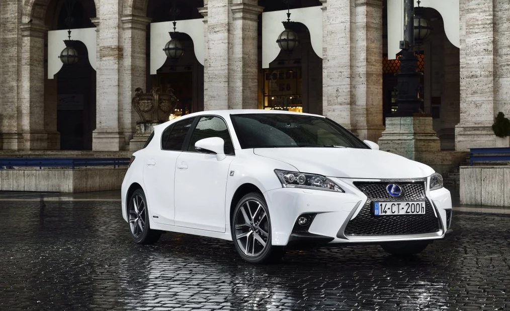 Lexus CT 200h