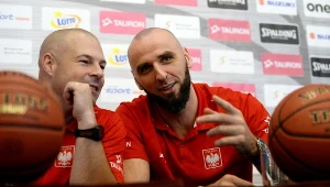 Trener Mike Taylor i Marcin Gortat