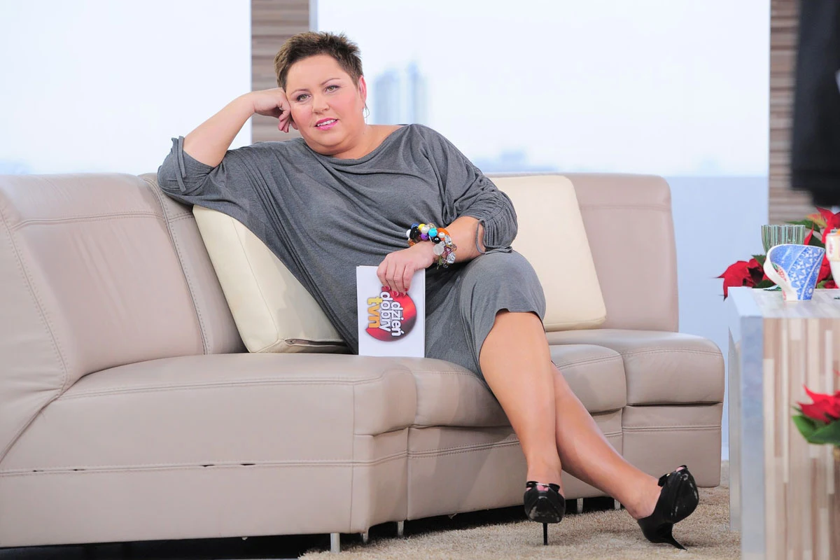 Na pomoc chorym i potrzebującym wydała już fortunę. Choć, jak twierdzą eksperci, zarabia dużo, od luksusów woli proste i szczęśliwe życie Na pomoc chorym i potrzebującym wydała już fortunę. Choć, jak twierdzą eksperci, zarabia dużo, od luksusów woli proste i szczęśliwe życie