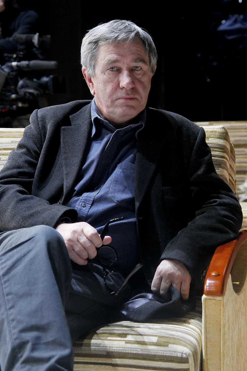 Jerzy Radziwiłowicz zajmuje się również tłumaczeniami. W 2015 roku został laureatem Warszawskiej Premiery Literackiej. Artystę nagrodzono za przekład książki "Tartuffe, Don Juan, Mizantrop" Moliera.

Radziwiłowicz wyznał , że w profesji tłumacza wciąż czuje się jak amator. - Jeśli wychodzi z tego coś, co może dawać dobry efekt, jestem z tego powodu bardzo szczęśliwy. Każdą z tych postaci zagrałem w domu. Mam na koncie wszystkie role molierowskie - dodał żartobliwie, tłumacząc, że praktyka aktorska okazała się ułatwieniem przy pracy translatorskiej. 

