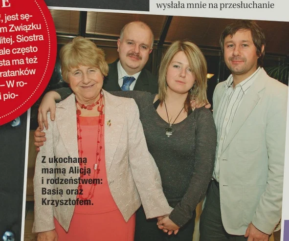 Andrzej z mamą i rodzeństwem 