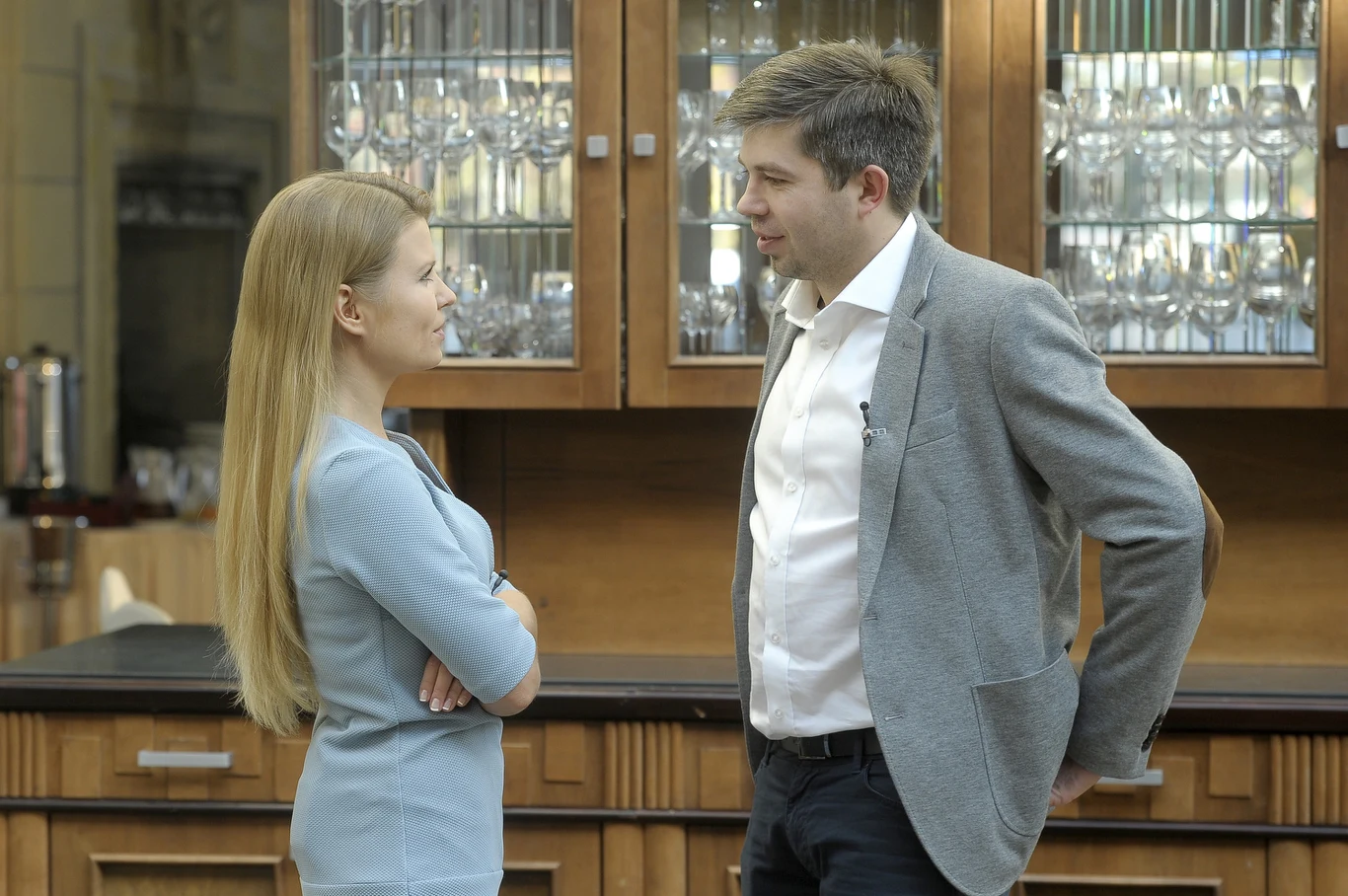 Paweł Szakiewicz i prowadząca program "Rolnik szuka żony" Paweł Szakiewicz i prowadząca program "Rolnik szuka żony"