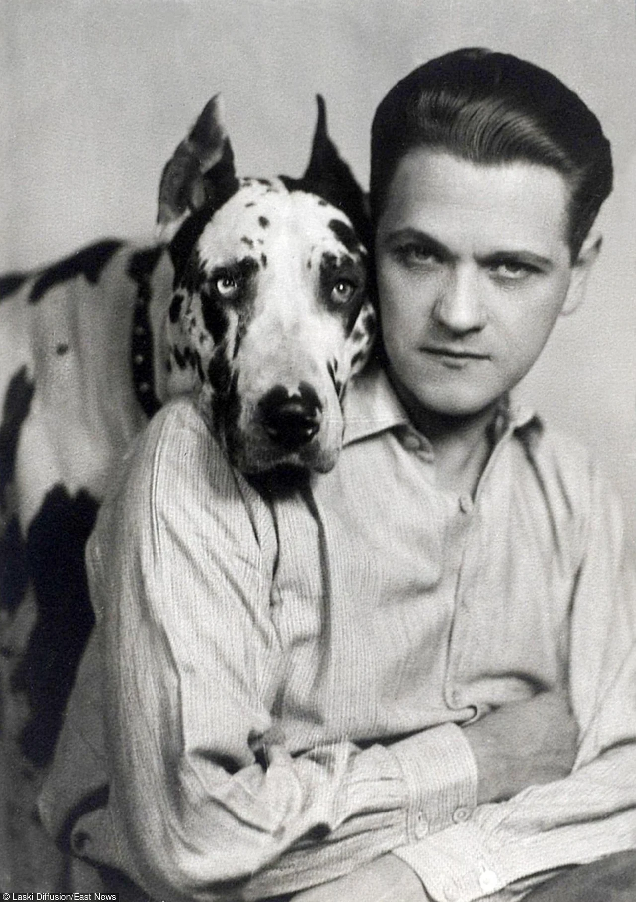 Eugeniusz Bodo z psem Sambo Eugeniusz Bodo z psem Sambo