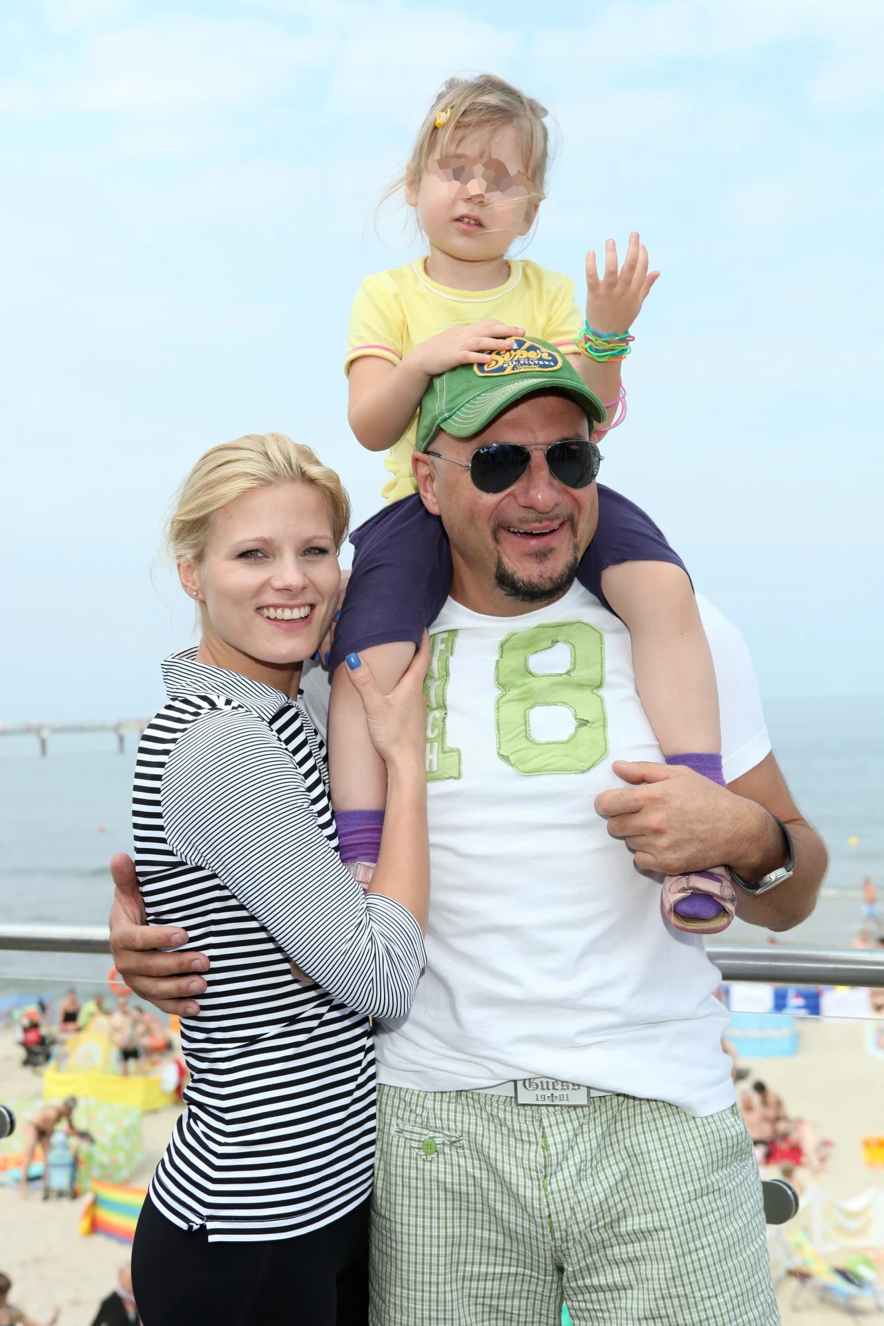 Piotr Gąsowski i Anna Głogowska z córką Julią Piotr Gąsowski i Anna Głogowska z córką Julią