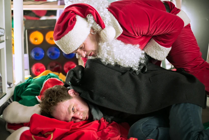 Marcin Perchuć i Tomasz Karolak w scenie z filmu "Listy do M. 2"