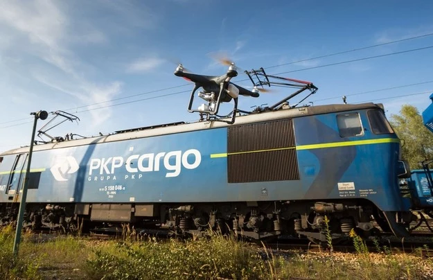 PKP Cargo używa dronów do ochrony transportów