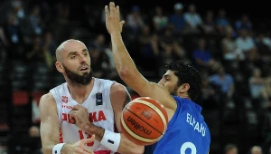 Marcin Gortat (z lewej)