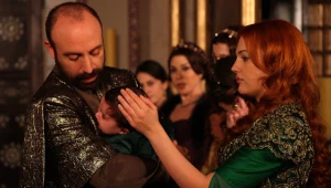 Halit Ergenç, czyli Sulejman ze „Wspaniałego stulecia”, właśnie na planie serialu odnalazł miłość 