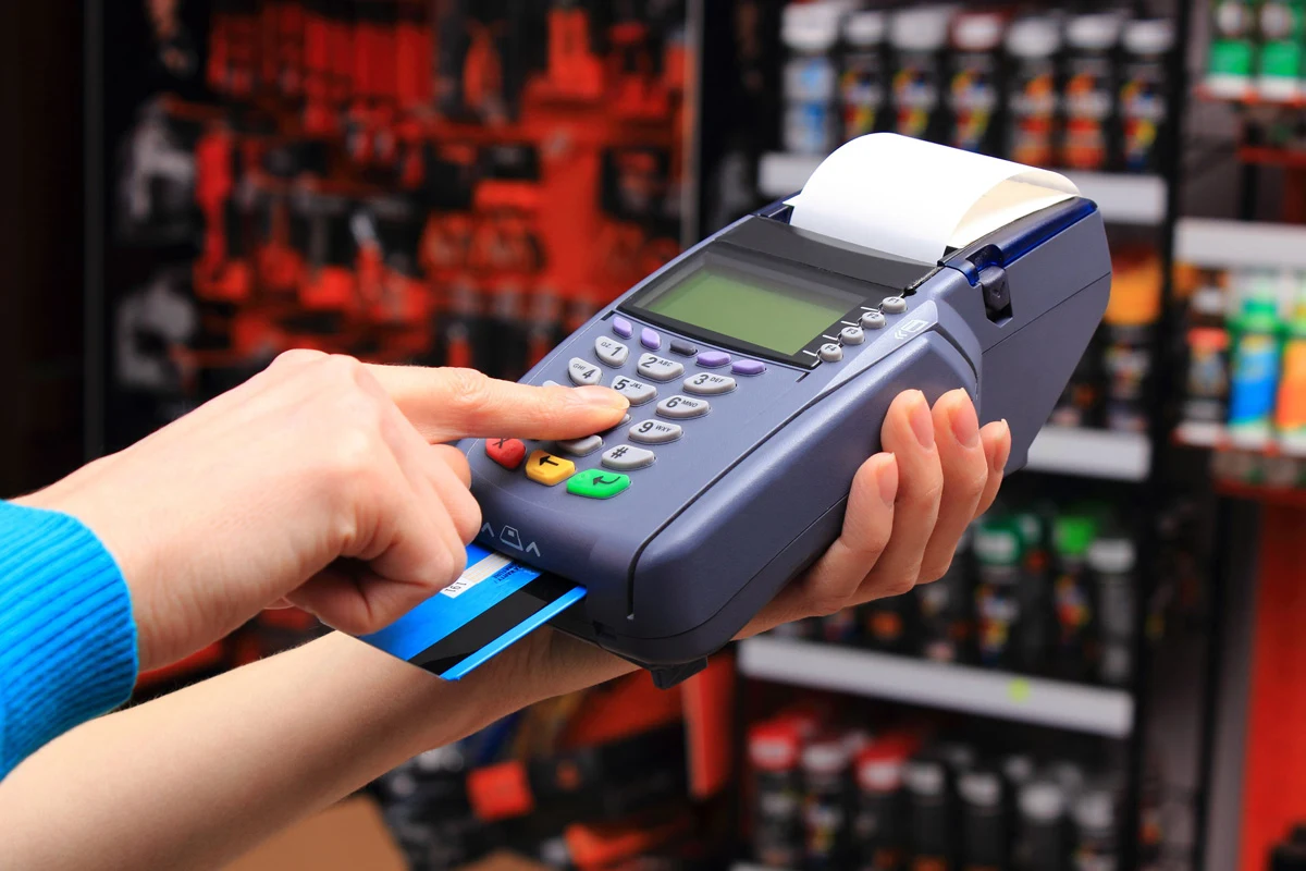 "No buy year" to sposób na oszczędności i bardziej ekologiczne życie