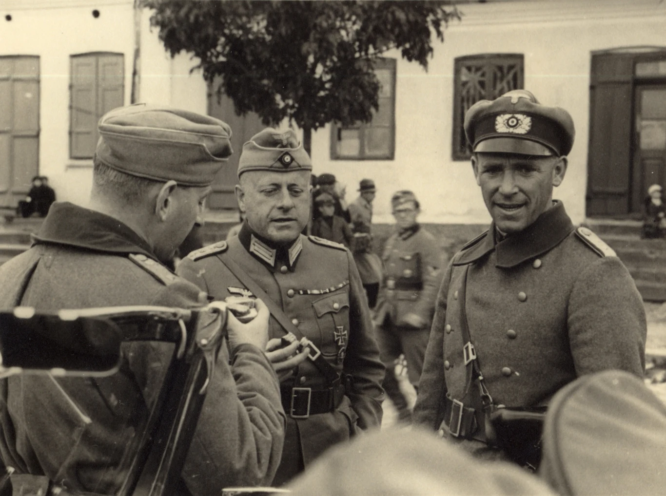 Wehrmacht i Armia Czerowna: Sojusznicy