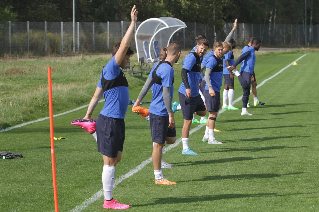 Piłkarze Lecha Poznań podczas treningu przed meczem Ligi Europejskiej z portugalskim Belenenses