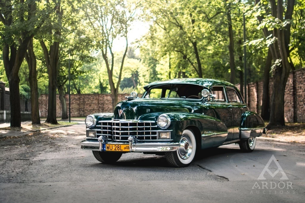 Cadillac 62 Series Sedan z 1947 roku. Jedno z aut, które trafi na aukcję