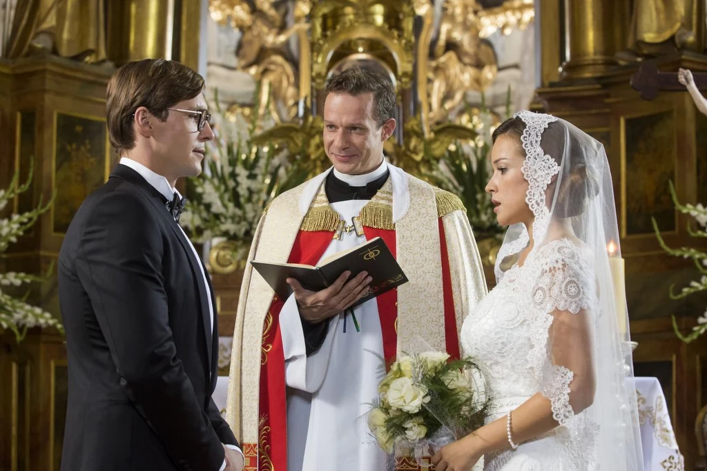 Mikołaj Roznerski i Alicja Bachleda-Curuś na planie komedii "7 rzeczy, których nie wiecie o facetach" Mikołaj Roznerski i Alicja Bachleda-Curuś na planie komedii "7 rzeczy, których nie wiecie o facetach"