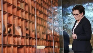 Premier Ewa Kopacz uczestniczyła również w otwarciu muzeum upamiętniającego zbrodnię katyńską