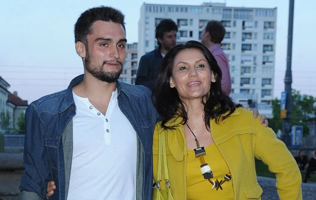 Małgorzata Pieczyńska z synem Victorem
