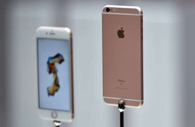 iPhone 6s iPhone 6s