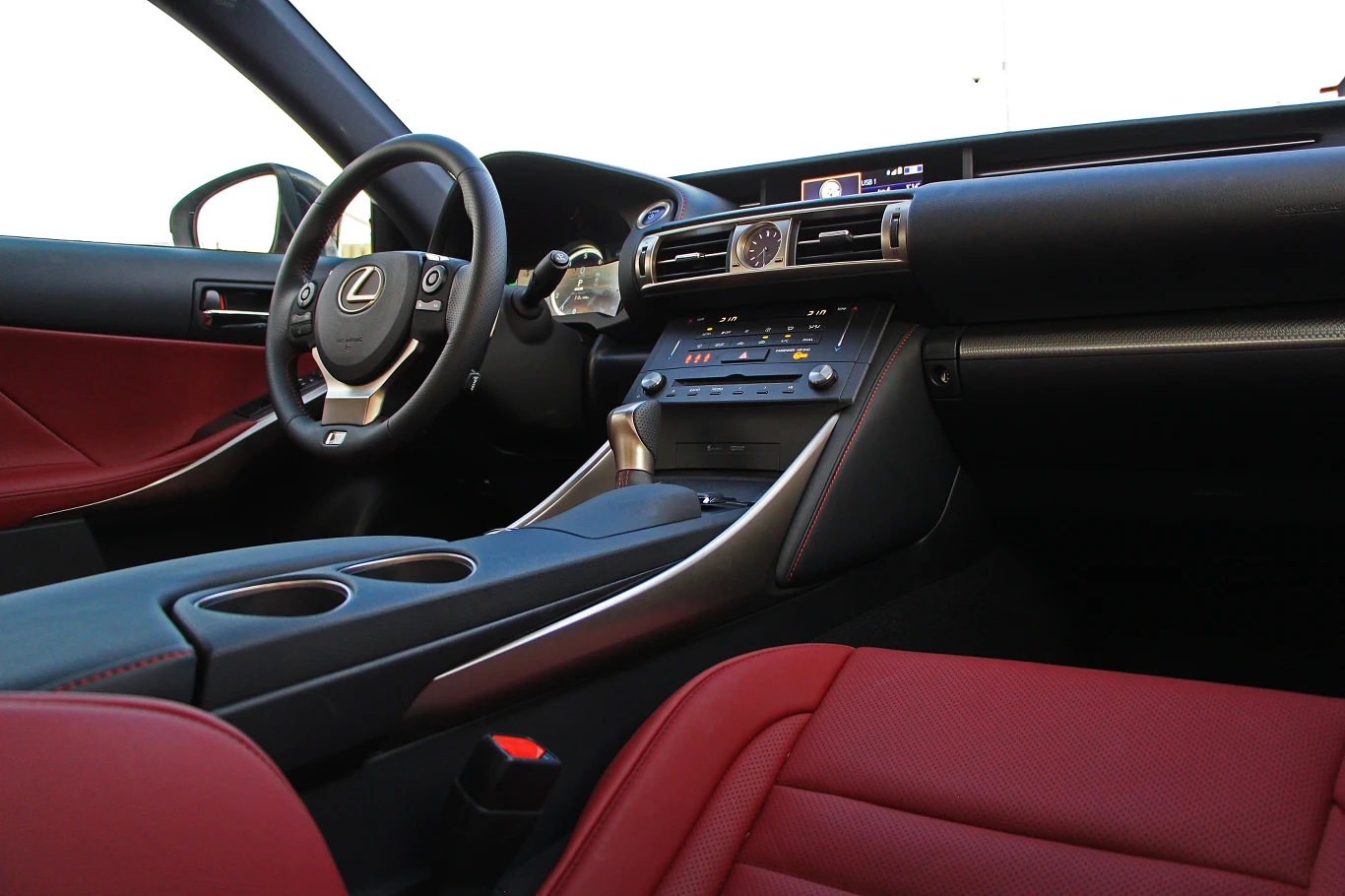 Lexus IS 300h F Sport Lexus IS 300h F Sport