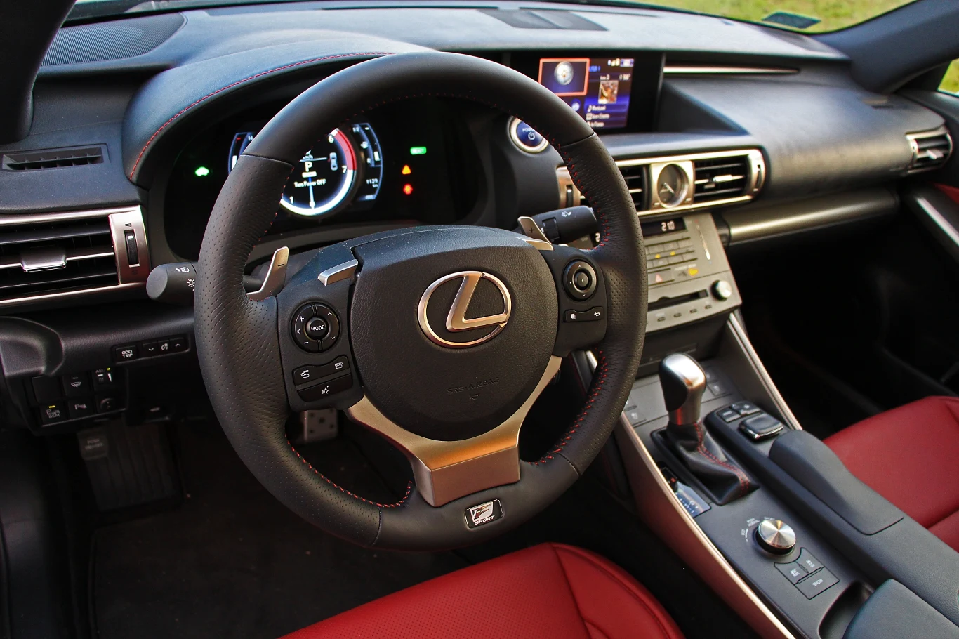 Lexus IS 300h F Sport Lexus IS 300h F Sport