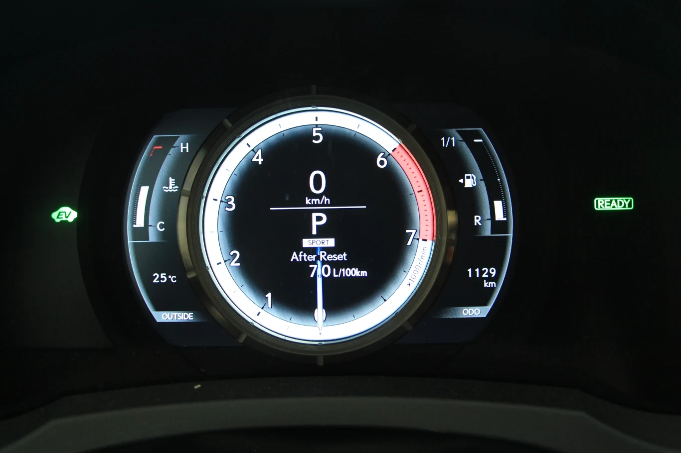 Lexus IS 300h F Sport Lexus IS 300h F Sport