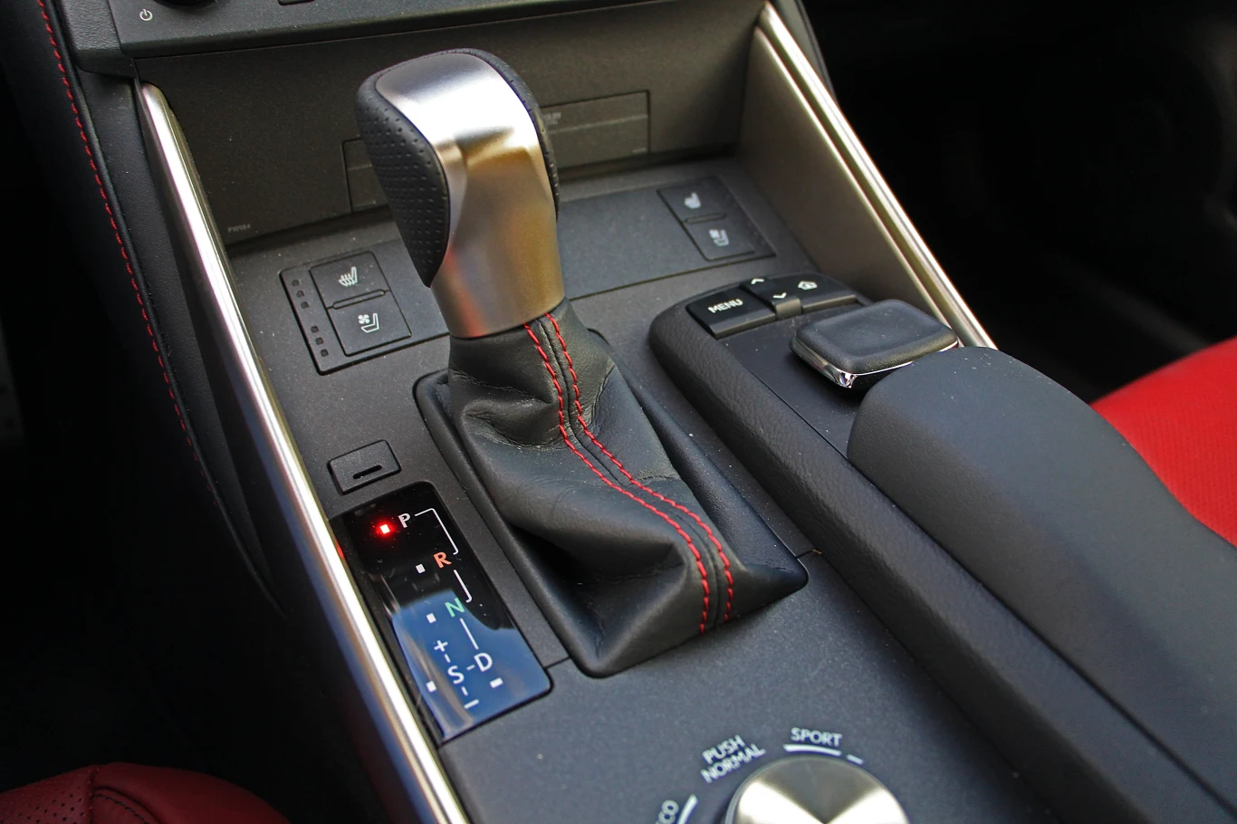 Lexus IS 300h F Sport Lexus IS 300h F Sport