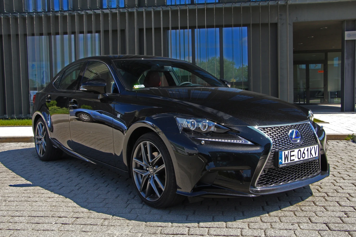Lexus IS 300h F Sport Lexus IS 300h F Sport