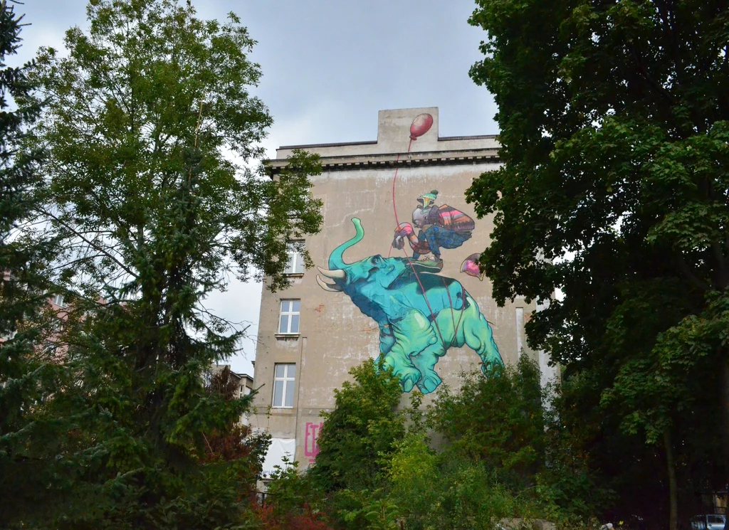 Etam Cru, Baloon, Łódź