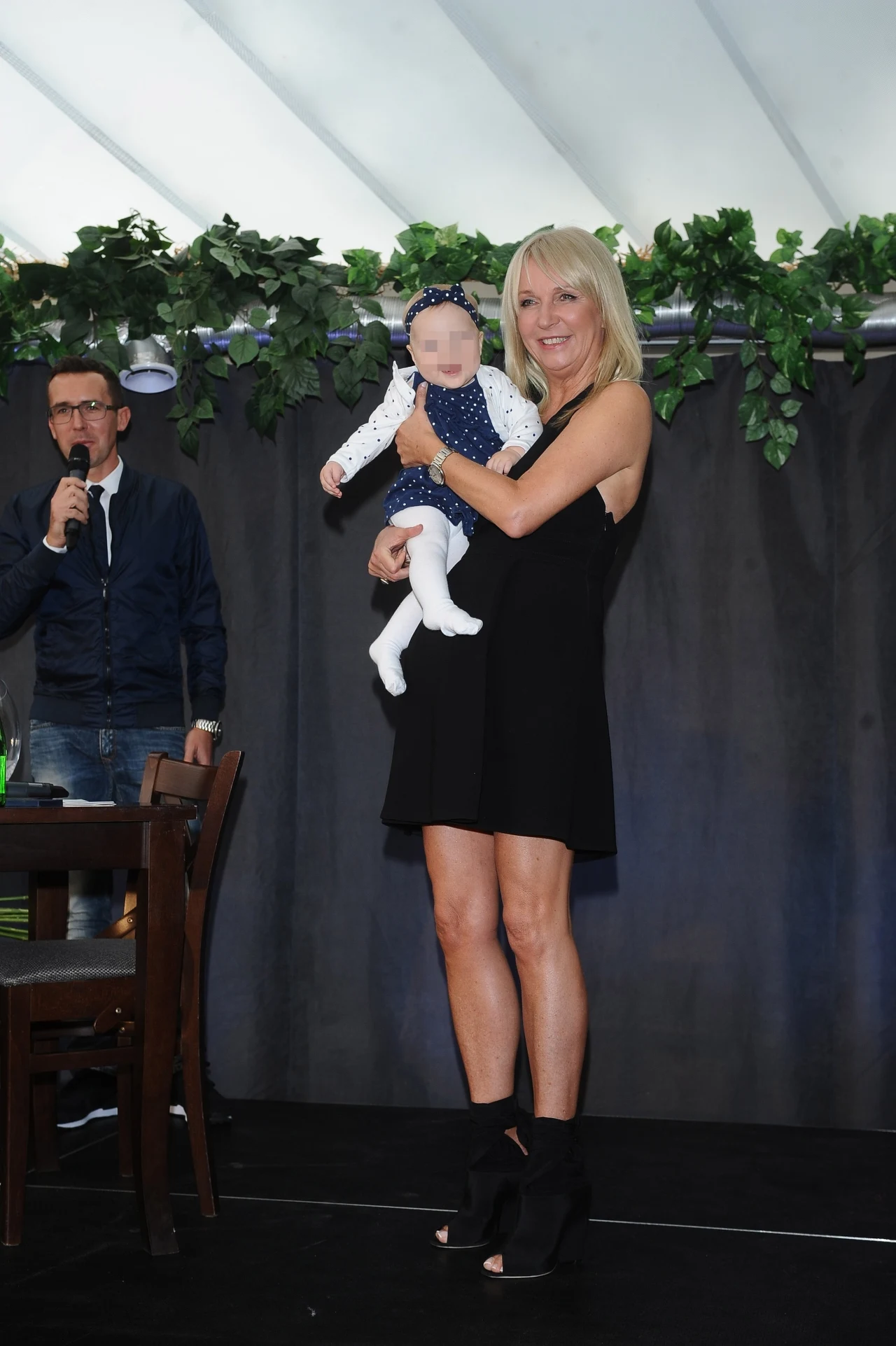 Mariola Bojarska-Ferenc z wnuczką Victorią Mariola Bojarska-Ferenc z wnuczką Victorią