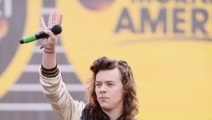 Harry Styles zawstydził swoja siostrę?