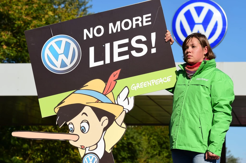 Padło na Volkswagena. Greenpeace tego nie wie, ale prawdopodobnie mogło paść na kogokolwiek