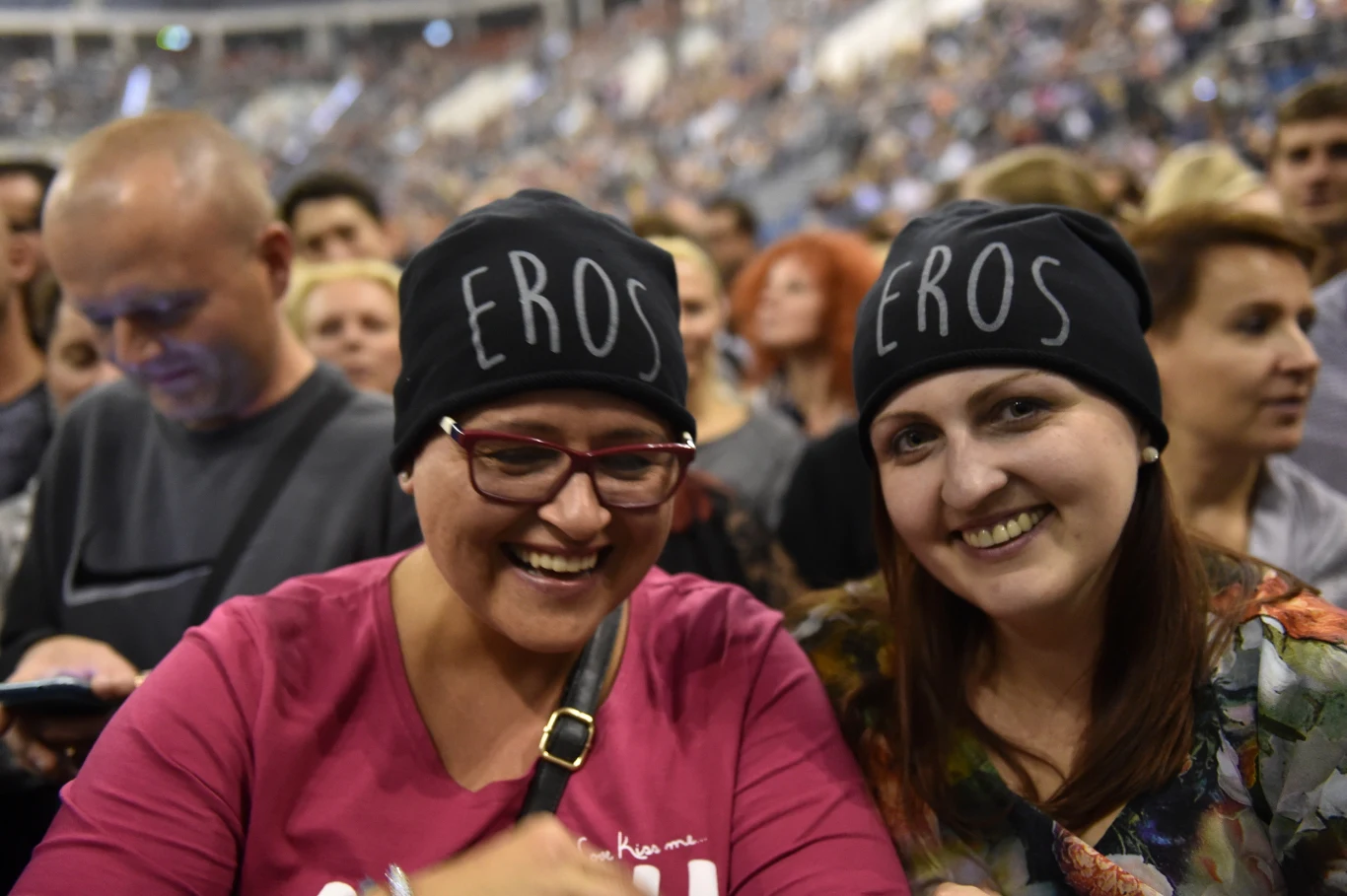 Fanki Erosa Ramazzottiego w Kraków Arenie Fanki Erosa Ramazzottiego w Kraków Arenie