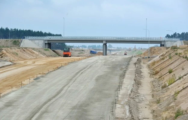 Jeszcze potrwa zanim maszyny wjadą na plac budowy, ale postęp jest!