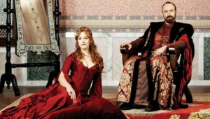 Meryem Uzerli (Hürrem), Halit Ergenç (Sulejman Wspaniały)