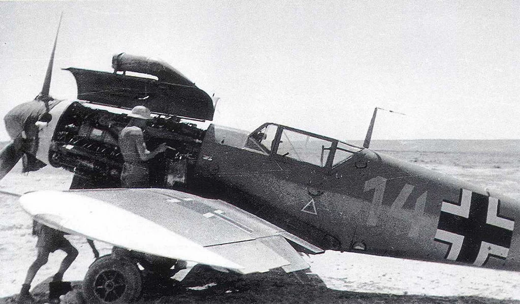 "Żółta 14" - mysliwiec Bf-109F należący do Marseille